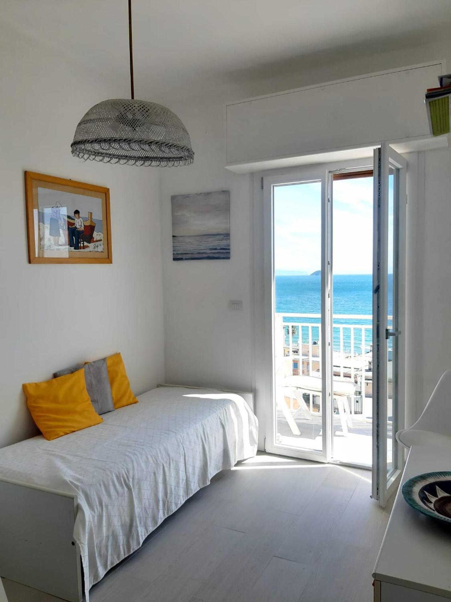 Spectacular Sea View - 3 Minutes Walk From The Sea Villa ไลเกวญา ภายนอก รูปภาพ